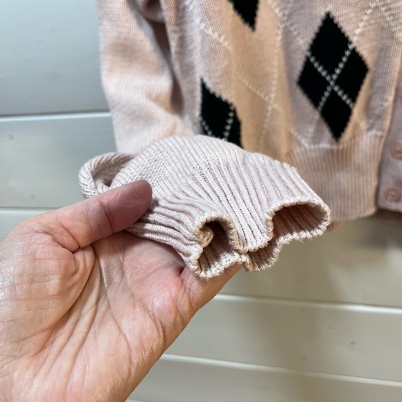 JONES NEW YORK Pink Argyle Cardigan – Size M - Picture 4 of 7